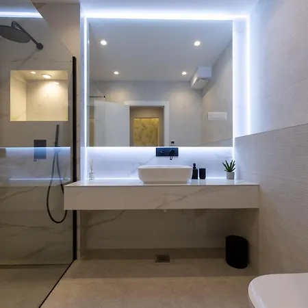 Duje * Kaštel Stari