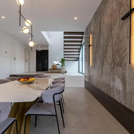 Duje Villa Kaštel Stari